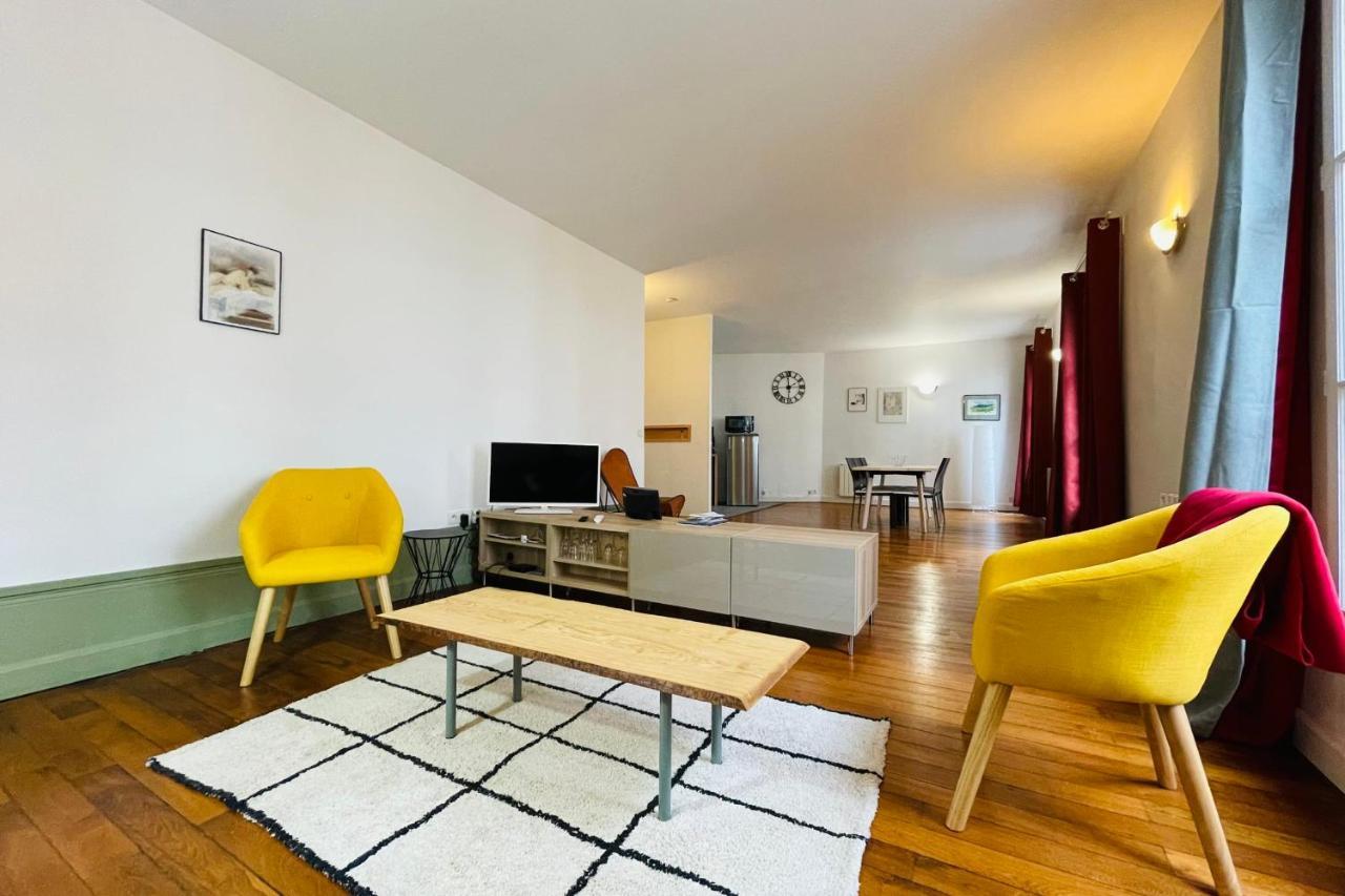 The Magnificent Bordeaux Loft In The Hyper-Center Of Tours Apartment ภายนอก รูปภาพ